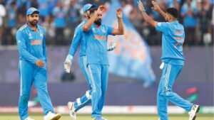 World Cup: Kusal Mendis chooses to bowl against SL.
